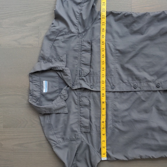 COLUMBIA | Omni-Shade Shirt Short Sleeves Pockets Mesh Back, Gray, Men's Size L - Picture 12 of 15